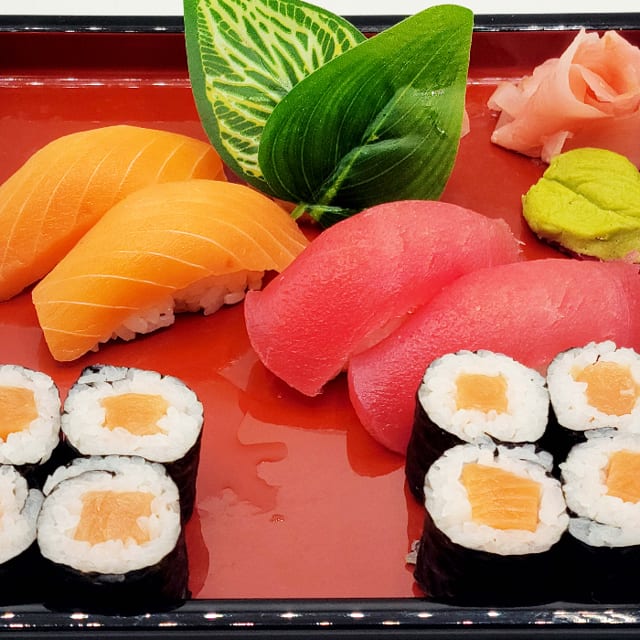 Maki Combo.